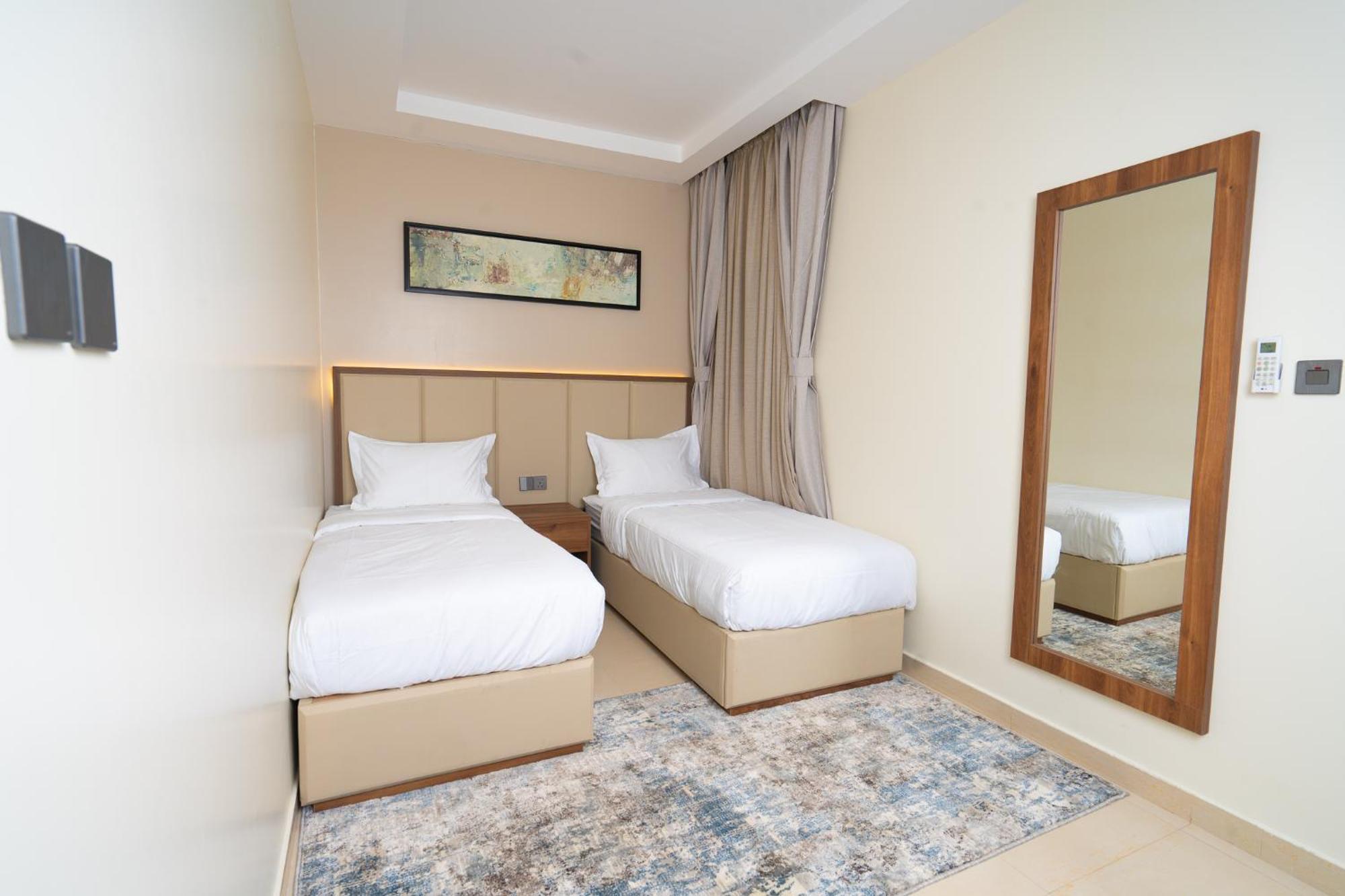 Vivian Park Al-Aziziya Aparthotel Riyadh Bagian luar foto